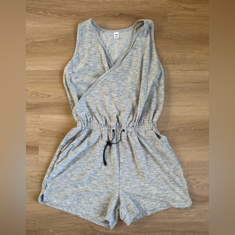 OLD NAVY active romper